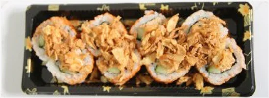 Gefrituurde kip, komkommer, sesam met topping van teriyakisaus en gebakken uitjes