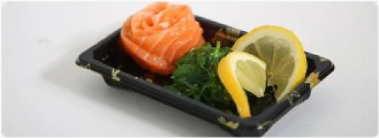 Dun gesneden rauwe zalm