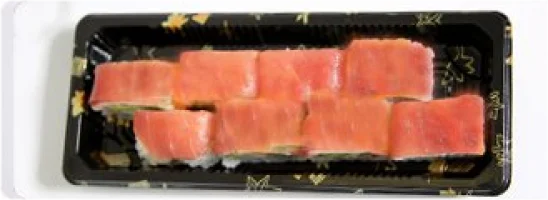 Tonijn, komkommer, avocado en sesam